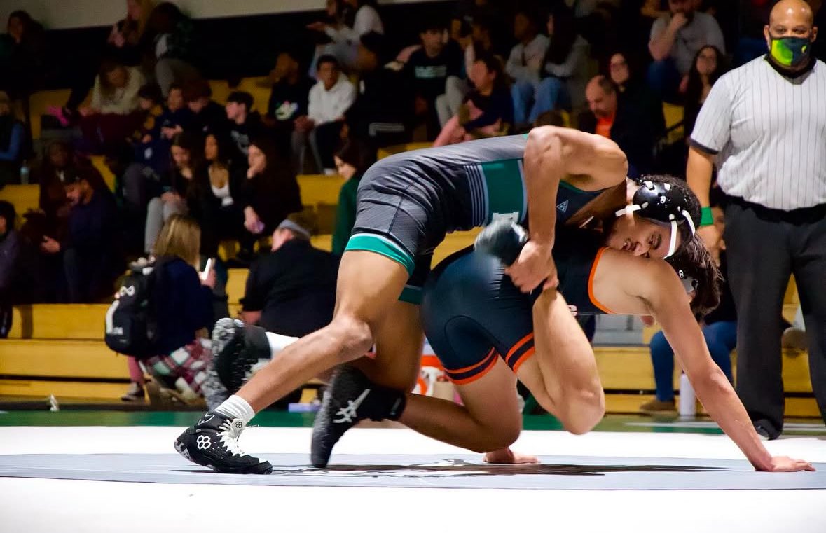 JoshuaJMatheny's tweet image. The mat taught me discipline and fight — lessons I carry into everything I do. 🥋💯🏈
#BuiltDifferent #WrestlersMindset #EPFootball #EPWrestling #NoQuit #Discipline #MentalToughness #AthleteMindset