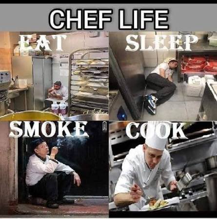 thefood_road's tweet image. For all our BOH brothers and sisters as Friday night is straight ahead! Cheers to the weekend. See you Sunday after brunch service. 💪 #yeschef #linecook #imnotintheweeds