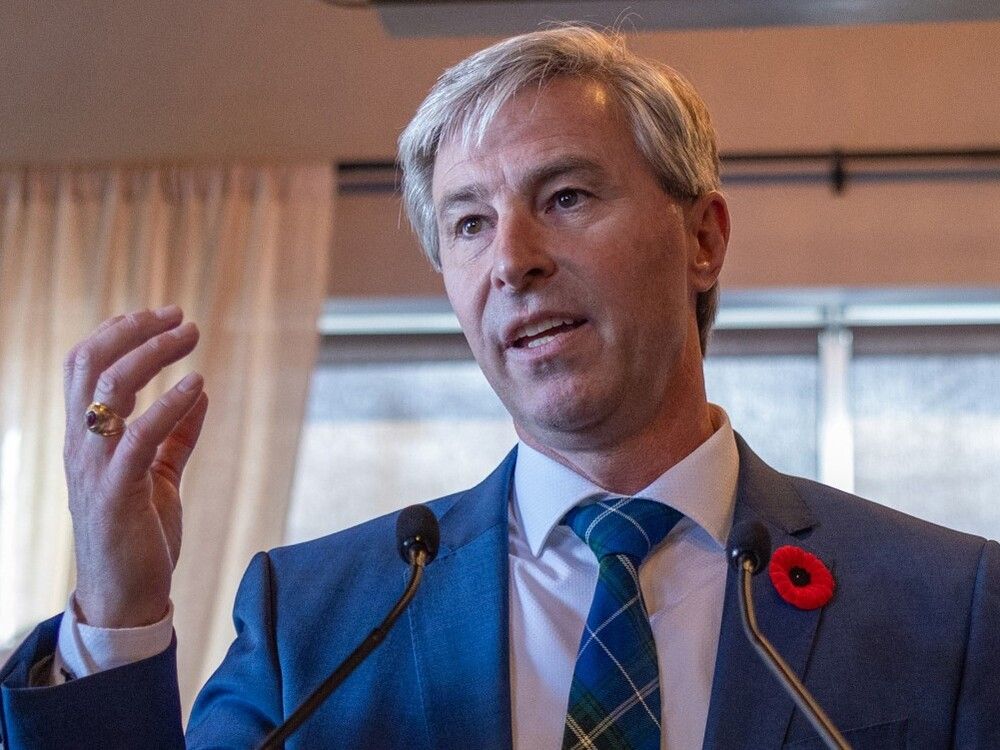 Nova Scotia premier blasts judges over 'disgusting' demand that staffers remove poppies in courtroom nationalpost.com/news/canada/no…