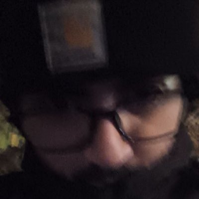 اینجا رو باش!