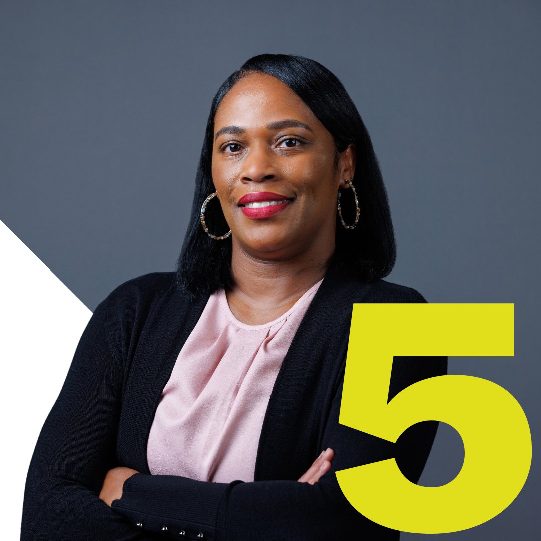 Celebrating a fabulous FIVE years with Chiquita Southern!

Chiquita brings excellence (and her "I got it" attitude) to our critical financial operations, making her an invaluable part of the team that keeps our firm running smoothly.

Happy FIFTH #EMiversary, Chiquita!