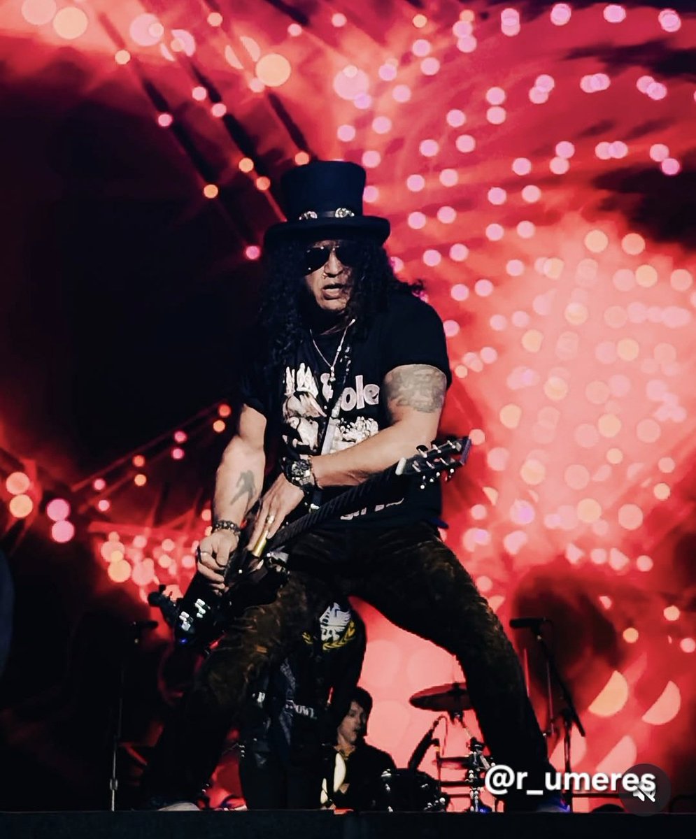 MARIE2_SLASH's tweet photo. #gunsnroses world tour 2025
"Because what you want N´ what you get are two completely different things"
Show 13 -> Peru/ Estadio Nacional / Lima
📷©️ r_umeres https://t.co/ripQAj6IPi