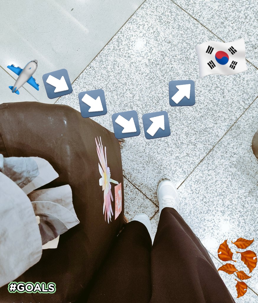 iNd_eeii's tweet photo. off to somewhere? https://t.co/2KxRLXfb3a