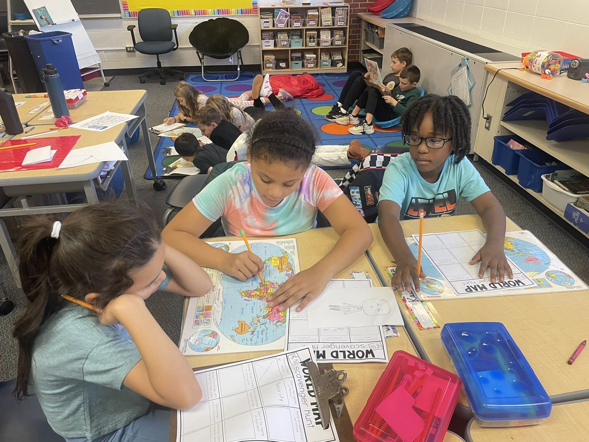 alitaylor3rd's tweet photo. World Map Scavenger Hunt! #ivyhillleague https://t.co/01dszmYcRy