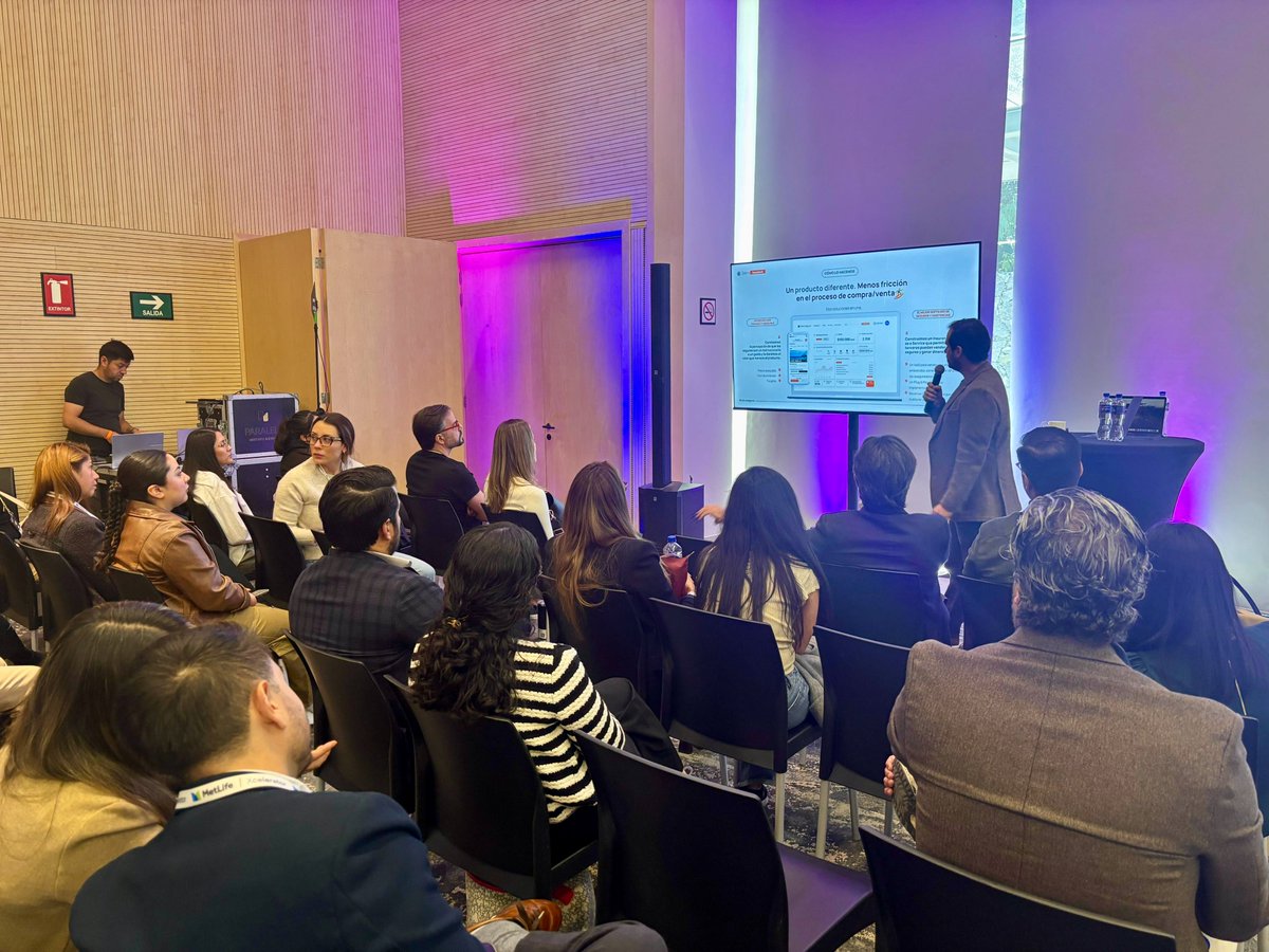 CeibaSoftware's tweet photo. Estuvimos en México Insurtech Summit 2025. 🚀
Natalia Gaviria nos representó en CDMX, con foco en 🧠 #IA en el autoservicio. 💾 #OpenInsurance y la data. 📱 #Omnicanalidad sin fricción.
El futuro del seguro es #Tecnológico y estamos listos para liderarlo.
#InsurtechMX #Seguros https://t.co/gxY7Tgp1Lg