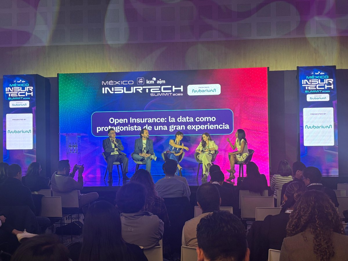 CeibaSoftware's tweet photo. Estuvimos en México Insurtech Summit 2025. 🚀
Natalia Gaviria nos representó en CDMX, con foco en 🧠 #IA en el autoservicio. 💾 #OpenInsurance y la data. 📱 #Omnicanalidad sin fricción.
El futuro del seguro es #Tecnológico y estamos listos para liderarlo.
#InsurtechMX #Seguros https://t.co/gxY7Tgp1Lg