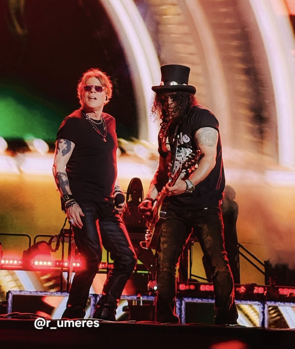 MARIE2_SLASH's tweet photo. #gunsnroses world tour 2025
"Because what you want N´ what you get are two completely different things"
Show 13 -> Peru/ Estadio Nacional / Lima
📷©️ r_umeres https://t.co/whv7etnhVF