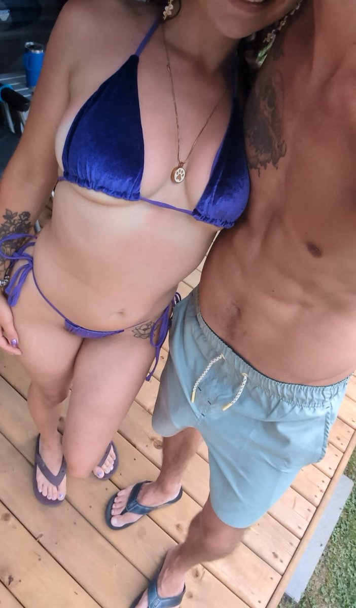 🍍🍍 Any couples want to get together tonight for a drink? We can host after if all goes well. London - Kitchener 🍍🍍