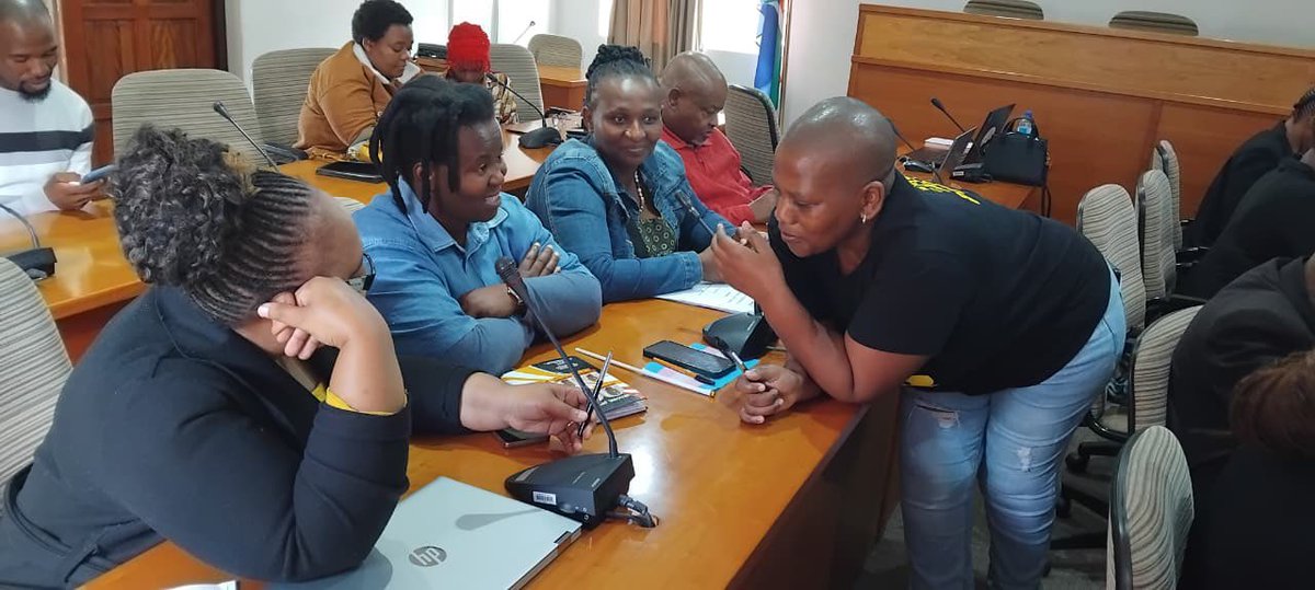 CentreforCommu1's tweet photo. CCDSA participated in the Ugu District AIDS Council meeting today at Mzumbe Local Municipality and met with the Ugu Civil Society Forum Leadership to strengthen collaboration. ❤️ #CCDSA #UguDistrict #CivilSociety #AIDSCouncil https://t.co/yvybwohAO3