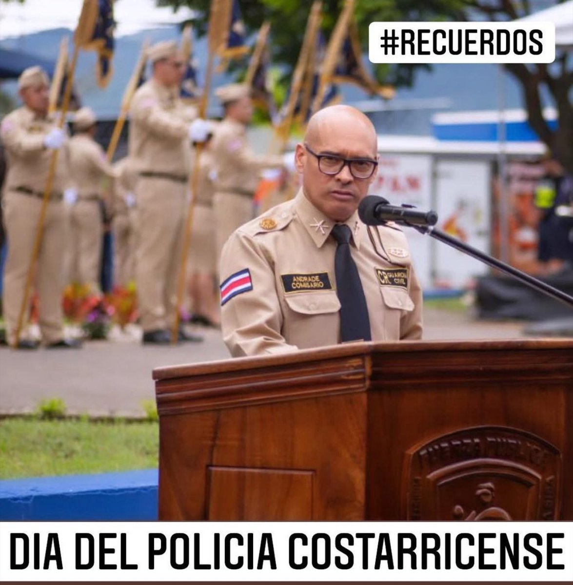 j_j_andrade's tweet photo. Día del Policía Costarricense 🇨🇷 

Hoy mi corazón se detiene un instante para honrar a quienes eligimos un camino de servicio, sacrificio y amor por Costa Rica.

Ser policía es mucho más que portar un uniforme: es dejar parte de uno mismo en cada jornada, en cada patrullaje, en cada acto de valor y muchas veces de miedo.

He visto el cansancio en sus rostros, pero también la determinación en sus miradas.
He sentido el peso de la responsabilidad, pero también el orgullo de servir.

A cada policía costarricense, activo o retirado, gracias por su entrega.
Gracias por recordar cada día que donde exista un buen policía siempre habrá alma y corazón.

Feliz Día del Policía Costarricense.
Con respeto, admiración y gratitud eterna.

Policia Por Siempre 

#DíaDelPolicía #Honor #Servir
