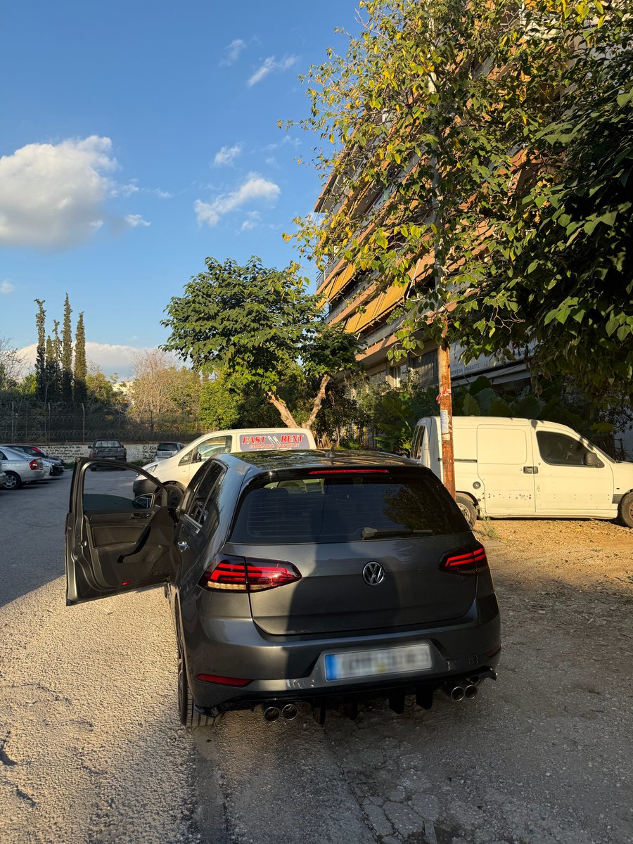 ContentPlayer tweet media