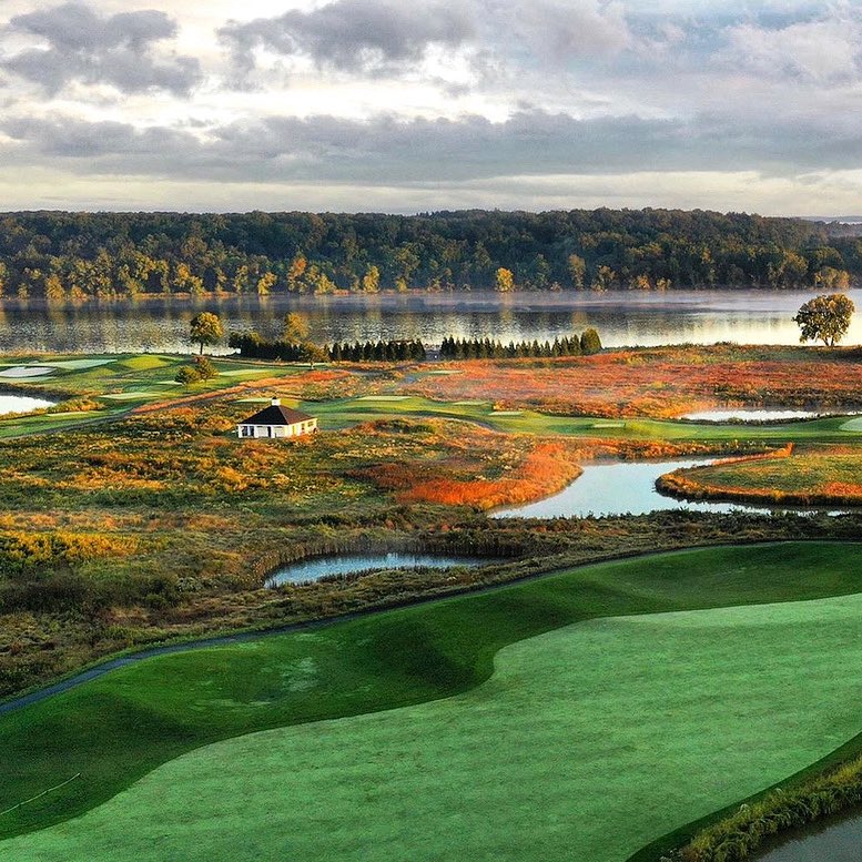 TrumpGolfDC's tweet photo. Golden views and championship golf along the Potomac at @trumpgolfdc there’s no better way to spend a fall weekend. 🍁 #trumpgolf #fallgolf #membership https://t.co/Sb2uqZrSCI
