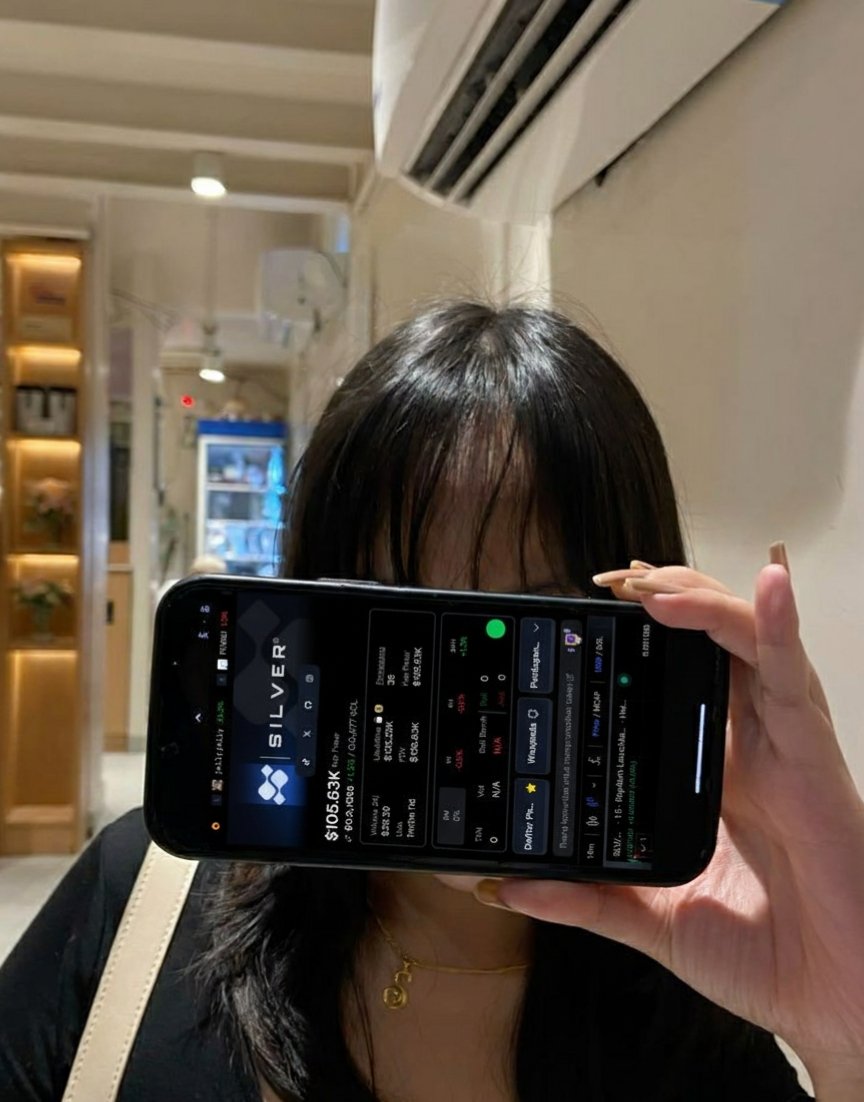 silver_kripto's tweet photo. Thanks for all the support — it seems like this is becoming a trend among the Silverion girls 
The energy is unreal. Keep shining, Silver fam https://t.co/S4pAiVLnUb