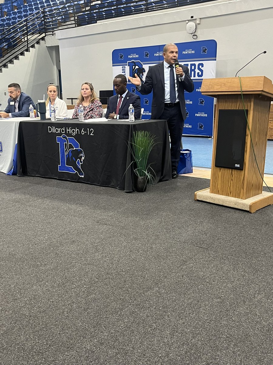 Thank you to everyone who attended the Regional Community Meeting to discuss the schools being considered during Phase 2 of the Redefining Our Schools Initiative.

Your voice matters, and it is important that we hear directly from you.