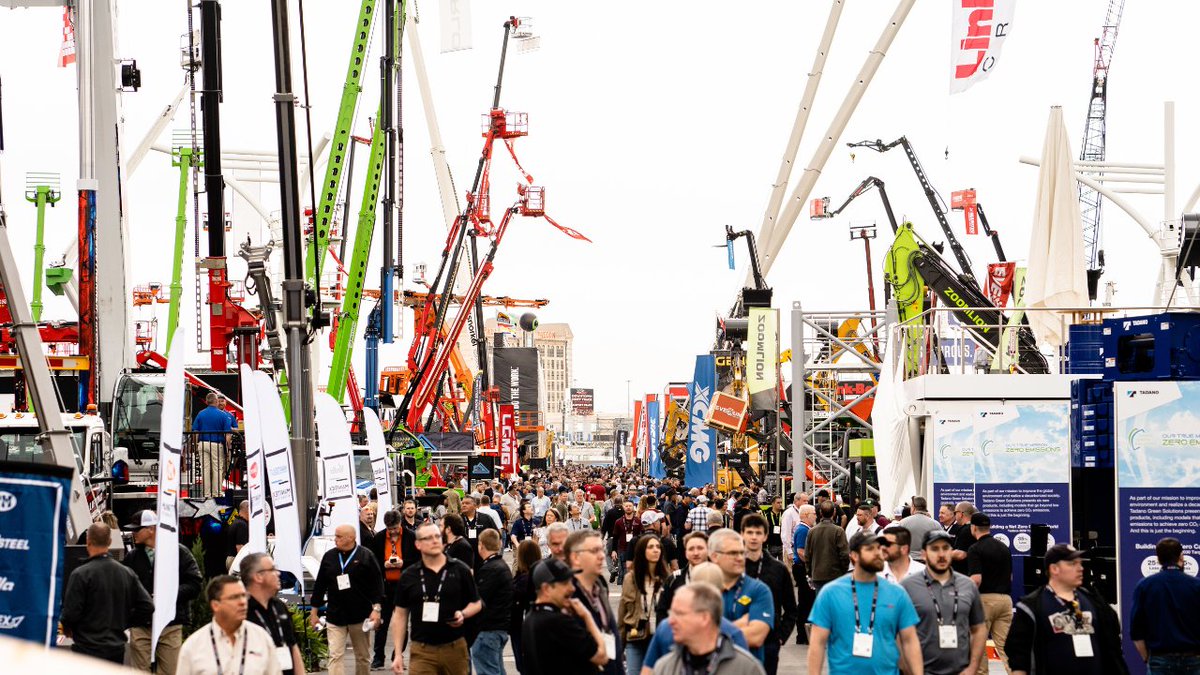 conexpoconagg's tweet image. It’s November, which means it’s basically Thanksgiving, which is basically the Holidays, which means it’s essentially New Year’s, which means that it’s practically March, so the show is almost here!!