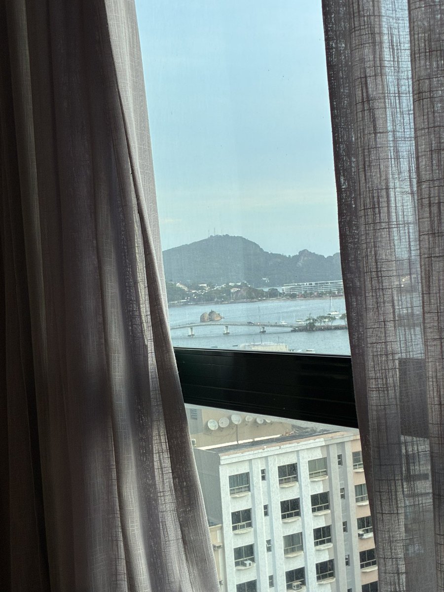 Emc1105's tweet image. 