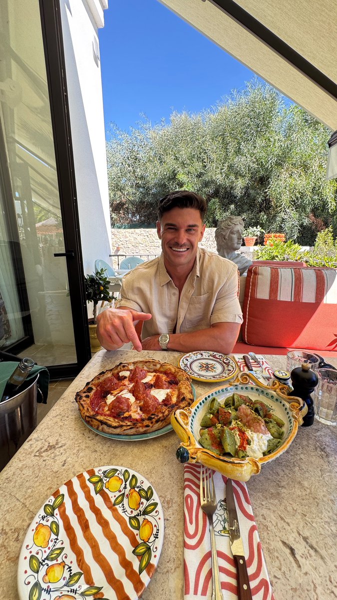 Rob Lipsett tweet media