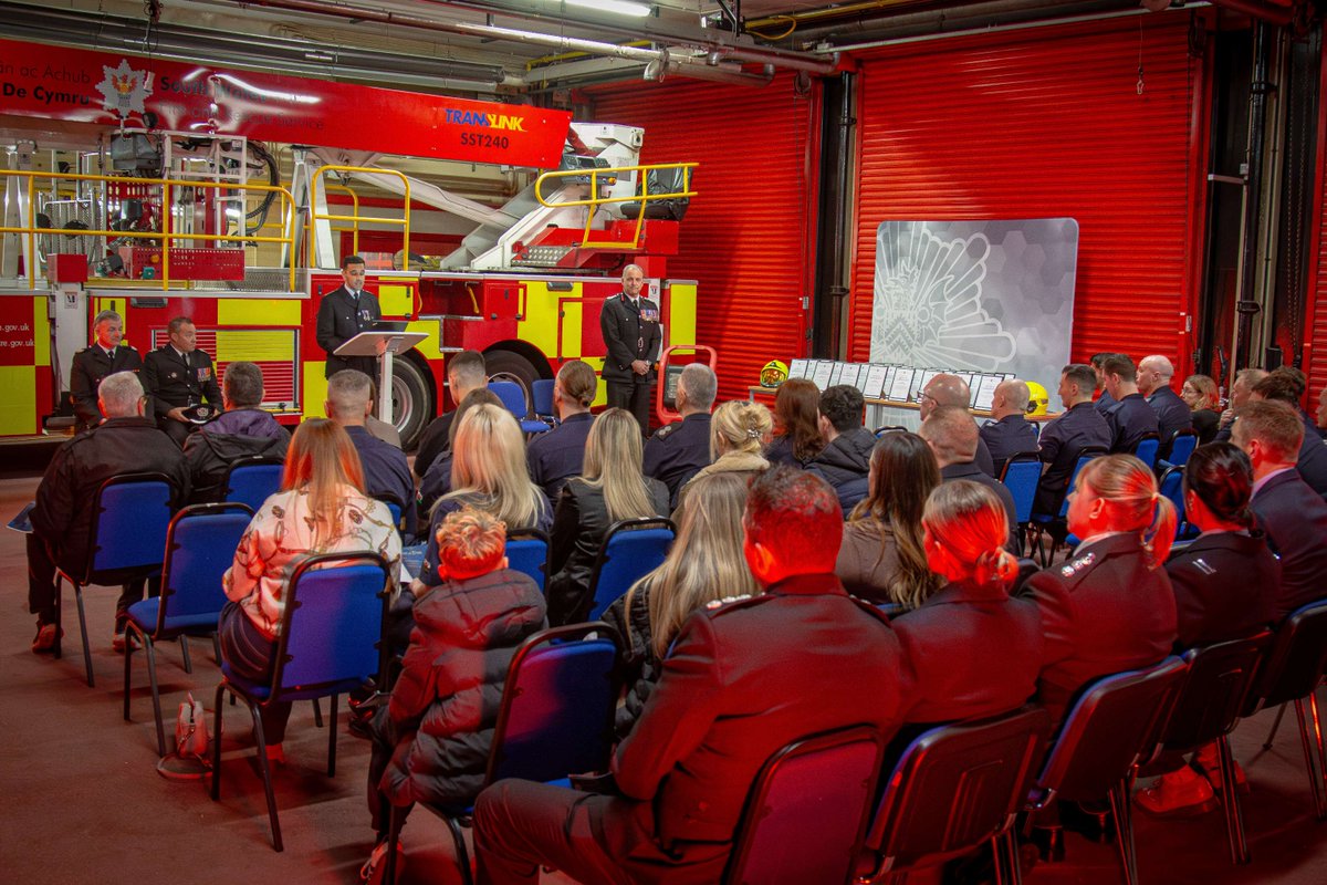 South Wales Fire and Rescue Service tweet media