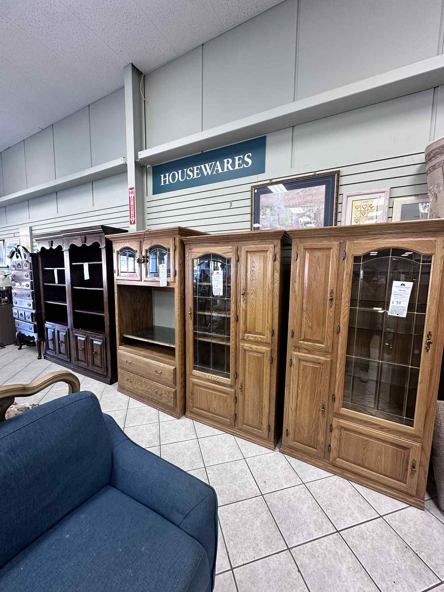 LT_Thrift's tweet image. The famous Life&apos;s Treasures 50% off STORE WIDE SALE continues today at ALL locations! Save an HALF OFF on everything in the store. 11/6-11/8

𝑃ℎ𝑜𝑡𝑜𝑠 𝑎𝑟𝑒 𝑓𝑟𝑜𝑚 𝑜𝑢𝑟 𝐵𝑟𝑎𝑛𝑑𝑜𝑛 𝑠𝑡𝑜𝑟𝑒.   #thrift #thriftingcommunity #hospicethrift