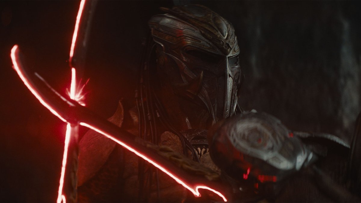 WetaWorkshop's tweet image. The ultimate Predator rises.

Our workshop had the incredible privilege of joining the hunt for #PredatorBadlands, contributing PFX creature suit and creature costume fabrication, as well as weapon design and manufacture for this new instalment in the Predator franchise.