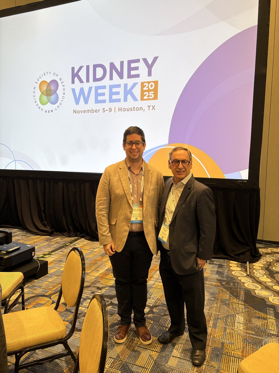 jbroseta's tweet image. Por fin la #HDF empieza a abrirse camino en USA 🇺🇸

@FMaduell aporta su experiencia presentando “Practical Considerations for Incorporating HDF into Routine Dialysis Care” en @ASNKidney #KidneyWk. 

Un orgullo poder presenciarlo en directo. 

@hospitalclinic @SENefrologia