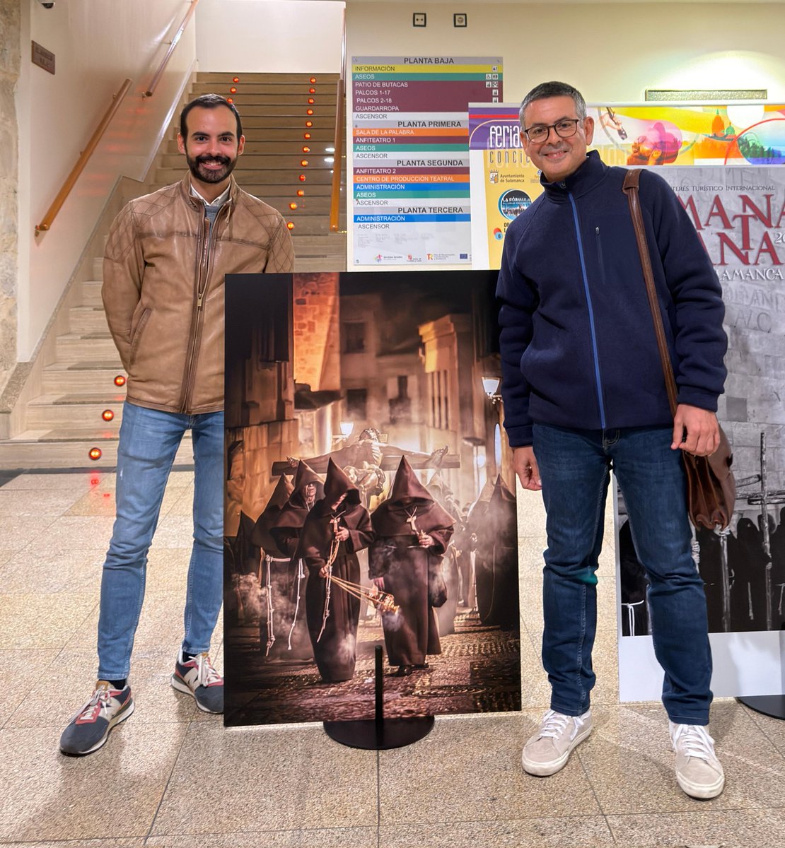 Muy honrado por obtener el segundo premio del Concurso Fotográfico Semana Santa de Salamanca. Enhorabuena también a David Gómez Rollán por si primer y tercer puesto respectivamente.
#semanasanta #Salamanca #cofrade 
#photograghy