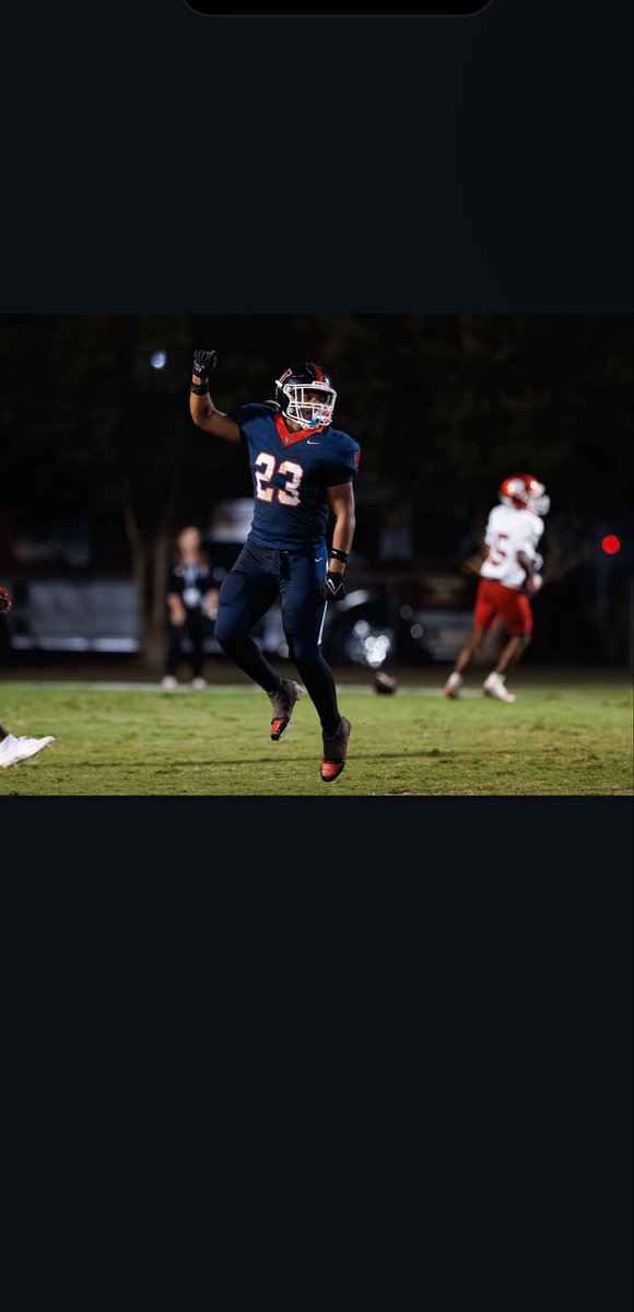 Year 1 film‼️
ILB 
#truefreshman

hudl.com/v/2T7SX9