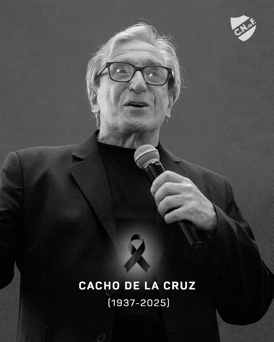 El Club Nacional de Football lamenta profundamente el fallecimiento de un gran Bolso como Arturo “Cacho” de la Cruz.

Nuestras condolencias a su familia, amigos y allegados.

QEPD