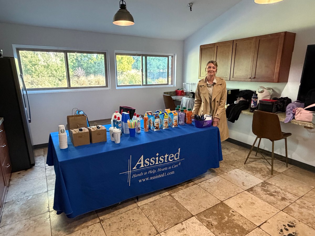 Assisted1's tweet image. Starting the day with care and connection. ☕️ Our Assisted liaisons are keeping our partners energized and ready for a great Friday ahead! 💙🌻 #AssistedCares #HomeHealth #HospiceCare #CaregiverServices
