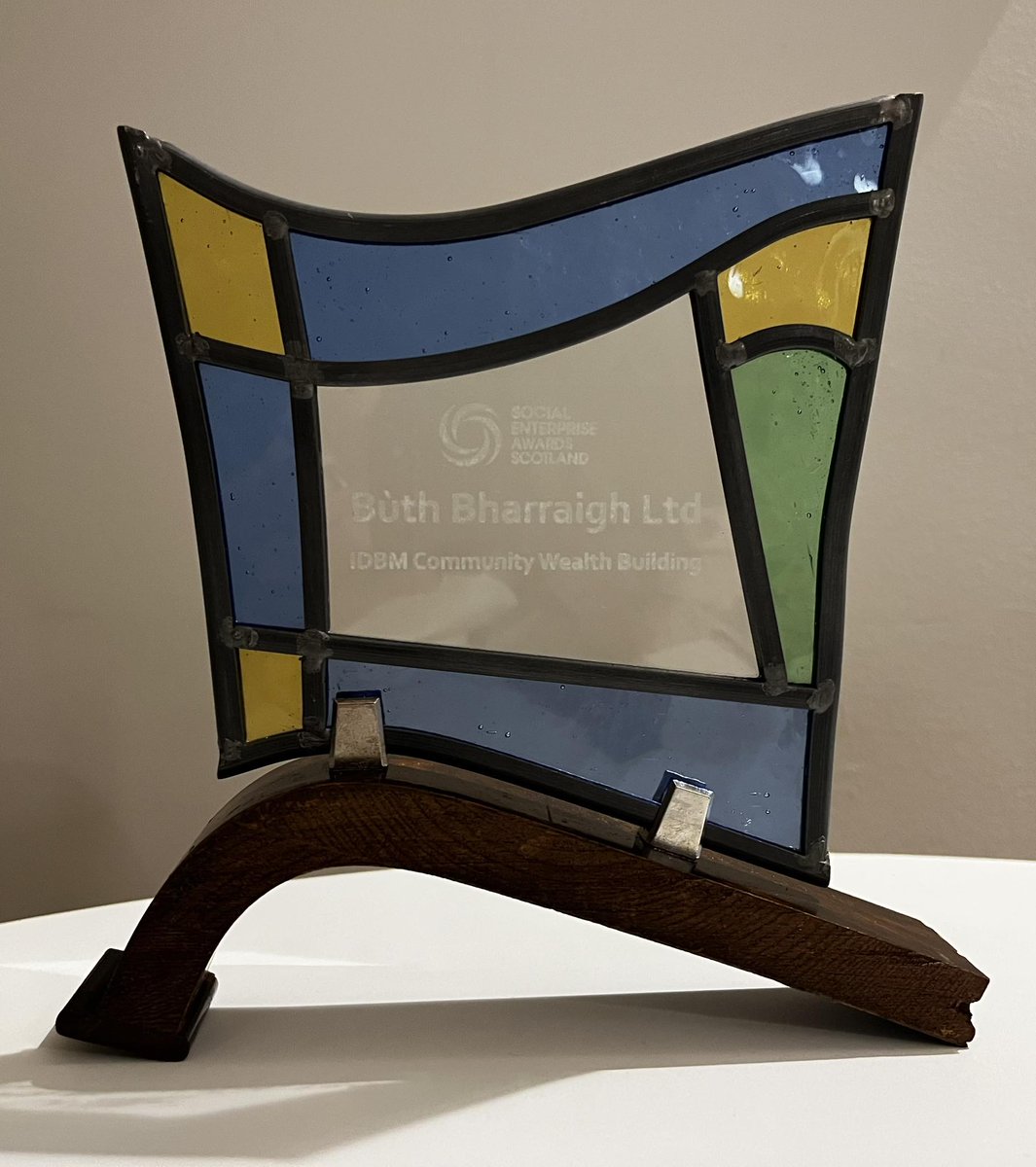 andrew_thin's tweet image. Some folk scoffed at the idea of community owned business. A few even sneered. But think again. Scotland now has one of the most dynamic community enterprise sectors in Western Europe. And winners of the Community Wealth Building Award 2025 are none other than .... @ButhBharraigh