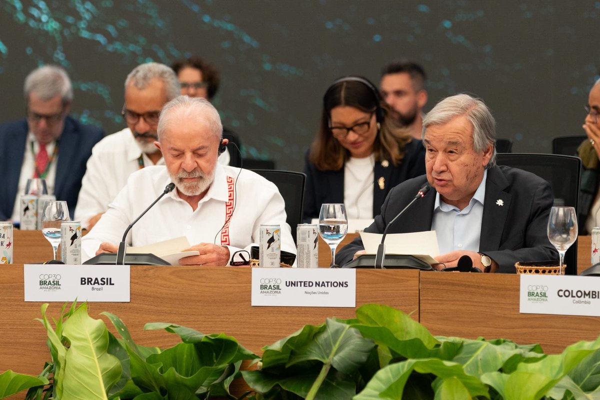 قمة بيليم (#COP30)... بعد ثلاثة عقود من أول مؤتمر مناخي 
من برلين إلى بيليم، ثلاثون عاماً من المفاوضات بين الأمل والإخفاق.
اليوم، يجتمع العالم في قلب الأمازون لمواجهة الانتكاسة المناخية وطرح سؤال مصيري:
هل تستطيع إرادة "الأمازون" إنقاذ الكوكب رغم غياب واشنطن؟ 

تفاصيل أكثر في