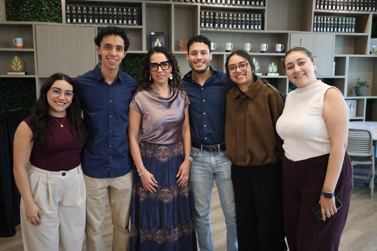 egade's tweet image. “Si no hay propósito, la transformación no tiene sentido&quot;, @FerGuarro, presidenta y directora general de @3M🇲🇽 

En #CSuiteConversations, conversó con @H_Arredondo, decano #EGADE, sobre liderazgo con propósito, innovación sostenible y el papel de la IA en las empresas del futuro.