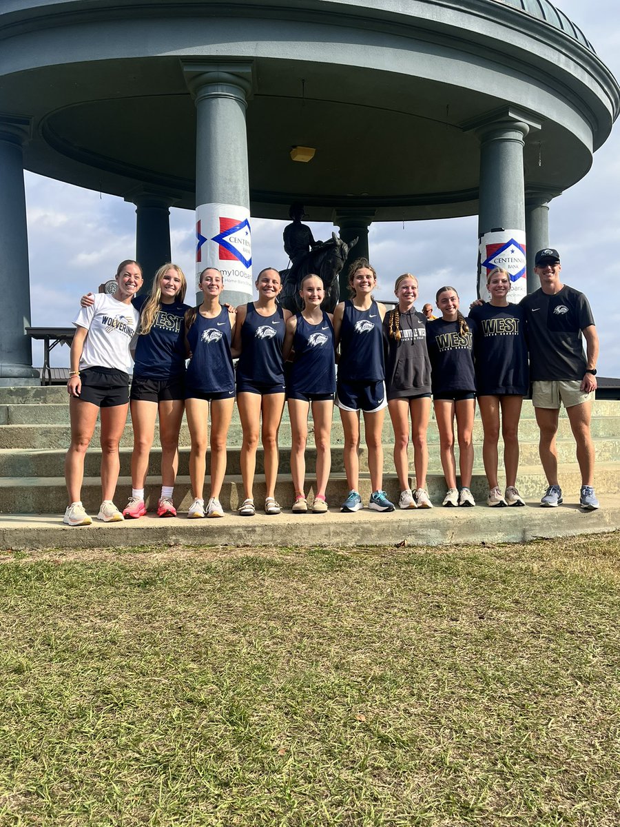 Wolverine_Track's tweet image. Girls finish 3rd at the 2025 6A Arkansas State Cross Country Championships!!!! Highest finish ever in school history!!!