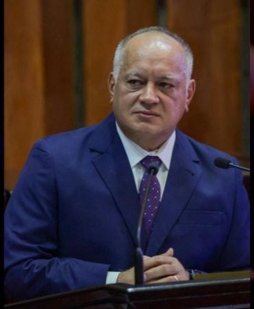 Los organismos internacionales en total silencio ante las acciones desestabilizadoras por parte de los EEUU 🇺🇲 ante los recientes hechos ocurridos en el Caribe. 

Venezuela tiene la tarea de difundir las violaciones a los DDHH

#𝑺𝒐𝒎𝒐𝒔𝑷𝒖𝒆𝒃𝒍𝒐𝑰𝒎𝒑𝒆𝒓𝒕𝒖𝒓𝒃𝒂𝒃𝒍𝒆