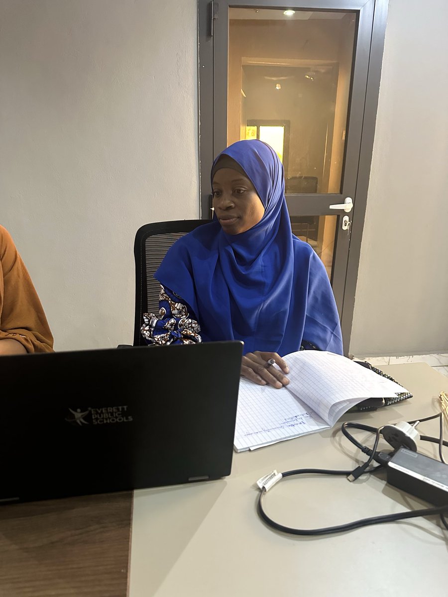 2dDigitals's tweet image. Chez 2D Digitals, nous formons la nouvelle génération d’acteurs du digital.

Aujourd’hui, place au Community Management : marketing, réseaux sociaux et soft skills pour mieux communiquer et se démarquer. 

#2DDigitals #Formation #CommunityManagement