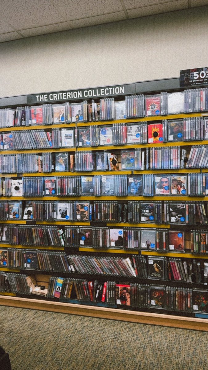 EthanSimmie's tweet image. i have found heaven