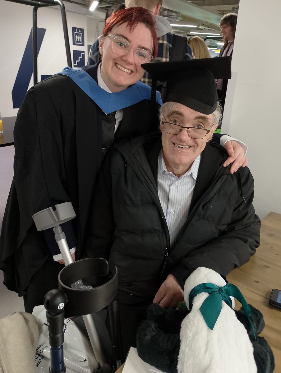 JosephAndrew_03's tweet photo. I wrote a lot of words and all I got was this lousy degree. Can’t quite believe that I have officially graduated but onto the next adventure 🤍 https://t.co/1eGGWOWnfi