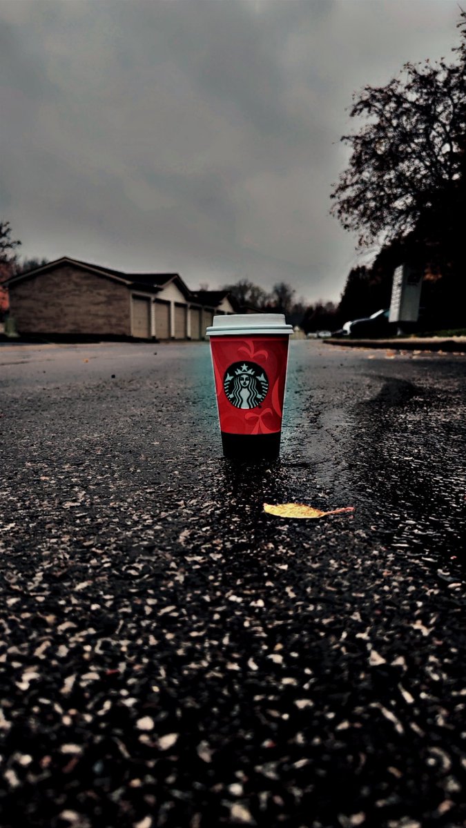 اللهُم الفرح الذي يخلد بِنا ولايزول 🤍

#حكايه 
3:40 pm