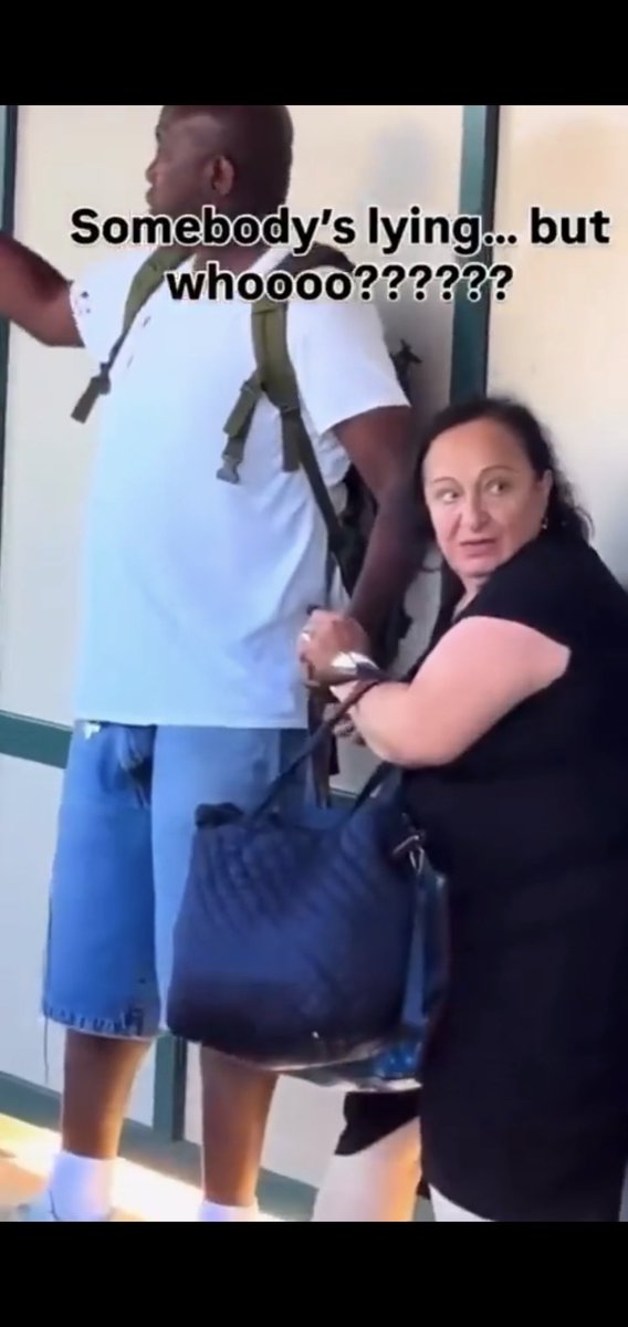 BeHumble316's tweet image. This is the face of lying, evil person who knew what she was doing. May she never know peace. Evil