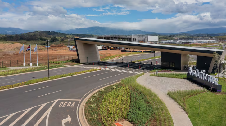 PIASA_CR_PTY's tweet image. Felicidades @evolutionfz en su primer aniversario!!!
Para PIASA es un orgullo formar parte de los consultores del proyecto: uno de los parques empresariales más innovadores y estratégicos de Costa Rica #somospiasa
piasa.co.cr/a-un-ano-de-su…