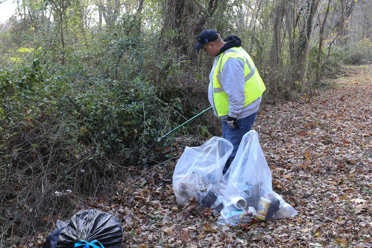 More than 20 of our incredible watershed warriors hit Hosley Ave. in Branford to tackle a serious case of illegal dumping, right in the heart of our watershed. Illegal dumping  threatens the health of our watershed and community. Huge thanks to our Warriors!