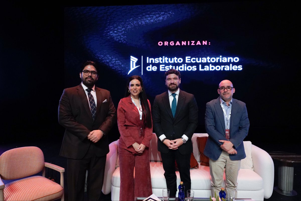 ✨ Hemos sido parte de momentos históricos para el Derecho Constitucional y del Trabajo.
Momentos en los que la academia y la justicia se encontraron para pensar, debatir y construir un nuevo futuro. ⚖️📚