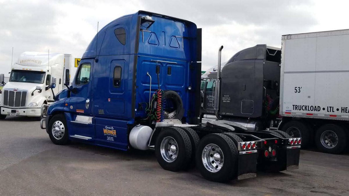 Bullbuilder0's tweet image. TRUCK FOR SALE OR RENT - UNBEATABLE OFFER!

Are you looking for a reliable truck to grow your business or meet your transportation needs? Look no further! We have a top-notch truck available for sale or rent, perfect for trucking dispatchers, truckers, dispatchers, and brokers