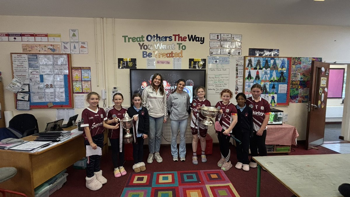 Huge pride in Clontuskert as past pupil Sarah Lyons &amp; teammate Sophie Flynn brought the Senior &amp; U23 All-Ireland Camogie cups! 🏆🇱🇻 

They lit up the room with stories, energy &amp; encouragement. 

Thanks to Tommy Lyons for joining the celebration!

🎬 m.youtube.com/watch?v=8J99rD…
