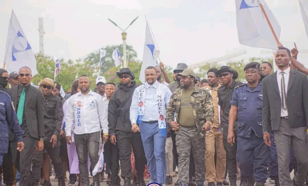 ⛔️RDC🇨🇩 : L'hon VAN KAPENGA KABUNDI WALESA a déposé sa candidature à l'Assemblée Nationale au poste de Rapporteur adjoint ce vendredi 07 novembre 2025 pour le compte de l'opposition républicaine
<a href="/ConstantMutamba/">Constant Mutamba</a>