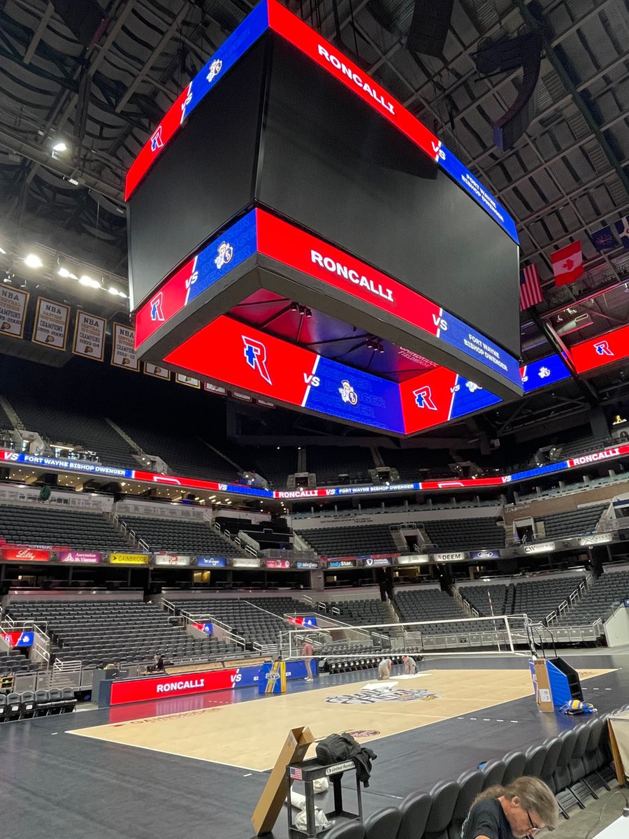 IHSAAtv's tweet image. More photos from Gainbridge Fieldhouse as we prepare to crown four @IHSAA1 Girls Volleyball State champions! Join us tomorrow starting at 11am ET/10am CT! Get tickets on IHSAA.org! #HighSchoolVolleyball #IndianaVolleyball #vb