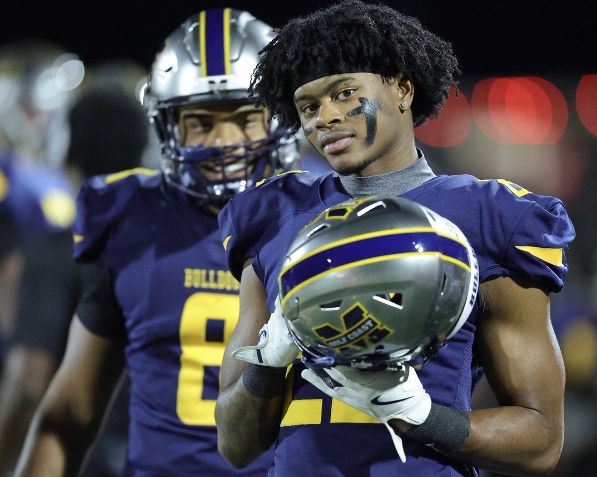 MGCCC's tweet image. The Bulldogs travel to Scooba tomorrow for a rematch against EMCC! This showdown will determine who has a spot in the championship. Show your support for our team as they chase another championship title!
 
Go Bulldogs! 🐶💪
 
#MGCCC #GoBulldogs #MACCC #Playoffs #BlueandGold