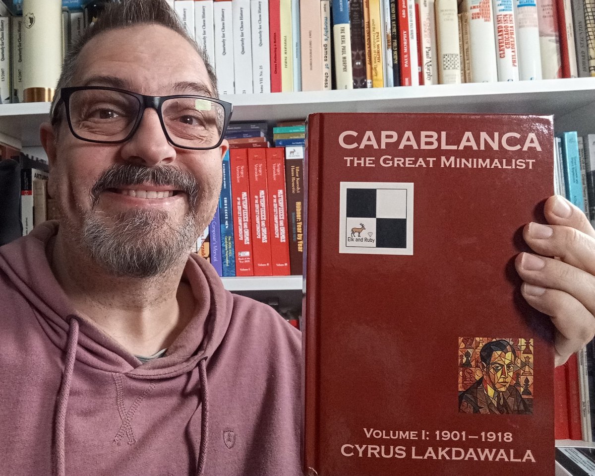 capakhine's tweet image. Partidas excelentes con comentarios muy instructivos. Esta novedad editorial de @ilan_ruby no puede faltar en la biblioteca del ajedrecista.