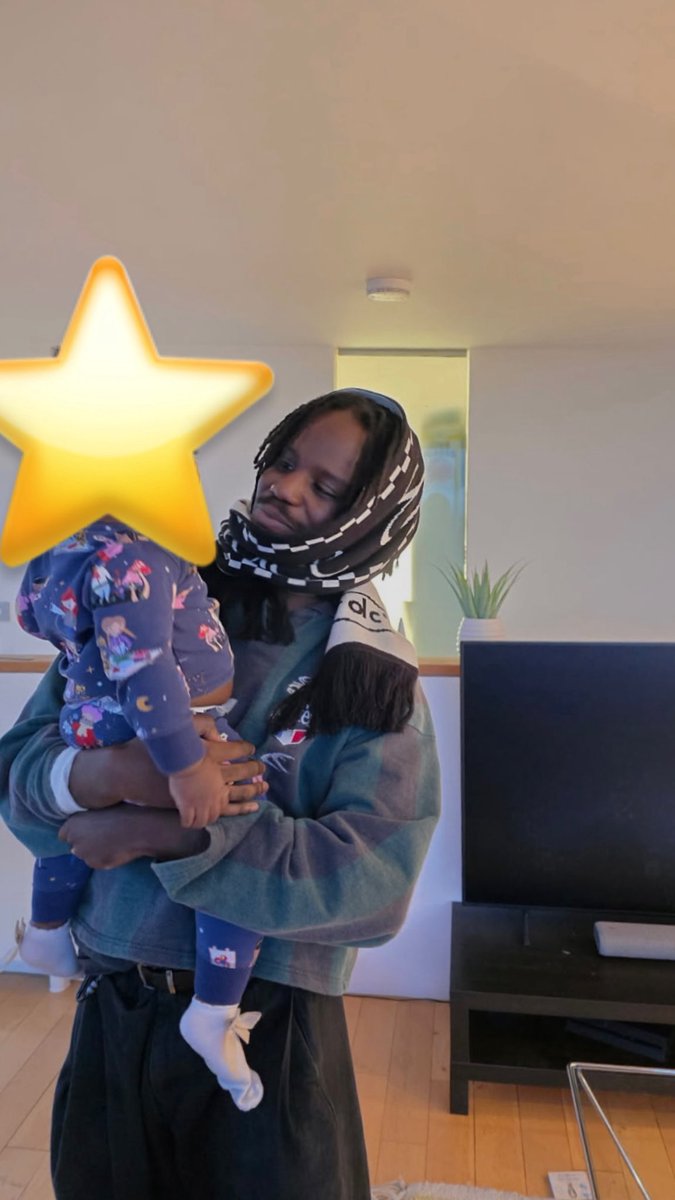 your boys having kids is sooo crazy. she has never listened to the rustie essential mix. she has never heard revolution 909. she doesn't know what footwork is and garage does not exist to her..... auncle salute will change that 🗣️