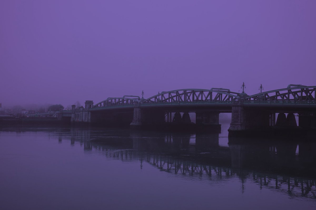 zosphotos's tweet image. Shades that are easy on the eye